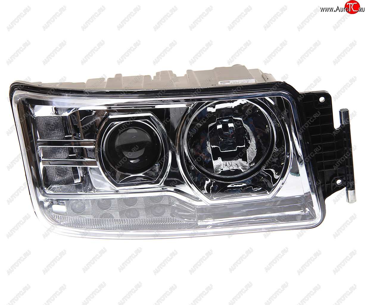 13 999 р. Фара блок КАМАЗ-5490 правая AVTOELECTRICA AVTOELECTRICA 5490-3711010 ае  с доставкой в г. Керчь