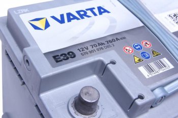 28 999 р. Аккумулятор VARTA Silver Dynamic AGM 70Ач обратная полярность VARTA 6ст70(0) e39 (a7)  с доставкой в г. Керчь. Увеличить фотографию 2