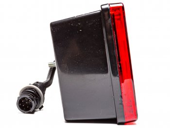 2 099 р. Фонарь задний КАМАЗ левый (разъем Tyco Electronics) AVTOELECTRICA AVTOELECTRICA 7452.3716-09 ае  с доставкой в г. Керчь. Увеличить фотографию 5