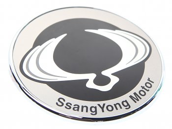 1 879 р. Эмблема SSANGYONG Actyon Sports (06-) крышки багажника OE SSANGYONG 7994032011 SSANGYONG 7994032011  с доставкой в г. Керчь. Увеличить фотографию 1