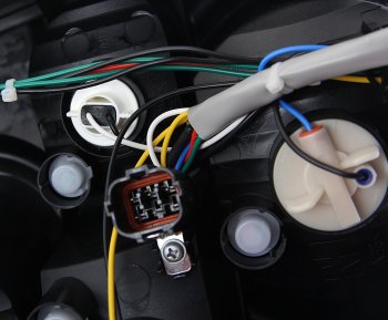 10 999 р. Фонарь задний SSANGYONG Rexton (06-) правый с противотуманной фарой OE SSANGYONG 8360208b12  с доставкой в г. Керчь. Увеличить фотографию 5