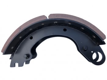 8 999 р. Колодки тормозные ЧМЗАП-9906,99858,99859 (2шт.) комплект на колесо BRAKE BLOCKS BRAKE BLOCKS 99859-3502090  с доставкой в г. Керчь. Увеличить фотографию 1