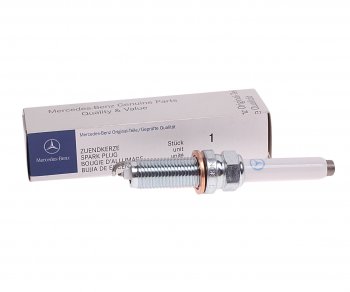 Свеча зажигания MERCEDES A (W176),B (W246,W242) OE MERCEDES a0041597903