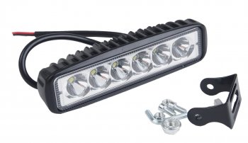 659 р. Фара рабочего света 155х70х40мм E-18W 6LED (направленный свет) AVTOELECTRICA AVTOELECTRICA ae18rt-6led-drl-hc ае  с доставкой в г. Керчь. Увеличить фотографию 1