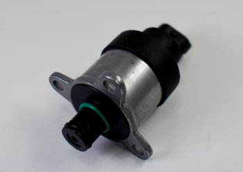 2 299 р. Клапан MAN TGA,TGS дв.D2066 ТНВД дозировочный CARTRONIC CARTRONIC crtr0121641  с доставкой в г. Керчь. Увеличить фотографию 1