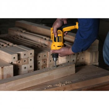 11 599 р. Дрель ударная 701Вт DEWALT DEWALT dwd024k-qs  с доставкой в г. Керчь. Увеличить фотографию 5