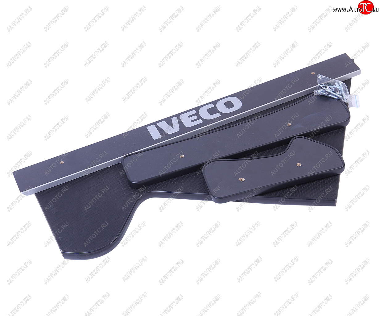2 249 р. Столик в кабину IVECO Stralis широкая кабина малый (перфорация) АВТОБЛЮЗ АВТОБЛЮЗ гр02169  с доставкой в г. Керчь