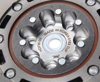 26 699 р. Маховик HYUNDAI ix35 (13-),i40 (11-) (2.0) KIA Sportage (13-) (2.0) VALEO PHC VALEO PHC hdfw-09 VALEO PHC hdfw-09  с доставкой в г. Керчь. Увеличить фотографию 3