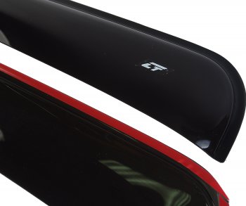 Комплект дефлекторов окон COBRA TUNING KIA Bongo PU 4- дорестайлинг (2004-2012) (черный глянец)