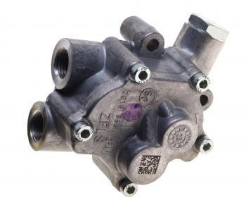 18 749 р. Насос топливный DAF низкого давления BOSCH BOSCH ks00001609  с доставкой в г. Керчь. Увеличить фотографию 2
