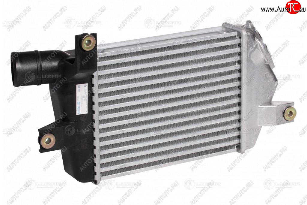 15 699 р. Интеркулер MITSUBISHI L200,Pajero Sport (08-) LUZAR LUZAR lric1148  с доставкой в г. Керчь
