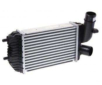 9 699 р. Интеркулер CITROEN Jumper, FIAT Ducato, PEUGEOT Boxer LUZAR LUZAR lric1650  с доставкой в г. Керчь. Увеличить фотографию 1
