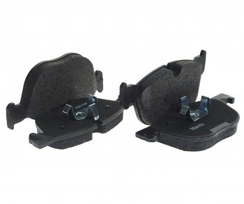 4 399 р. Колодки тормозные BMW X5 (E70),X6 (E71) передние (4шт.) MANDO MANDO mbf015256  с доставкой в г. Керчь. Увеличить фотографию 1