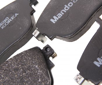 2 499 р. Колодки тормозные MERCEDES A (W176),B (W246),CLA (13-) передние (4шт.) MANDO MANDO mbf015680  с доставкой в г. Керчь. Увеличить фотографию 2