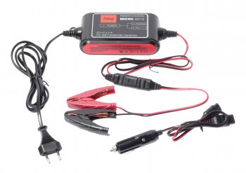 4 399 р. Устройство зарядное 12V 2A 40Ач 220V FUBAG FUBAG micro 4012  с доставкой в г. Керчь. Увеличить фотографию 1