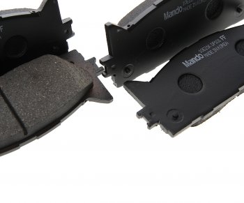 2 499 р. Колодки тормозные TOYOTA Camry (V40) (06-) LEXUS ES350 (06-) передние (4шт.) MANDO MANDO mpt17  с доставкой в г. Керчь. Увеличить фотографию 2