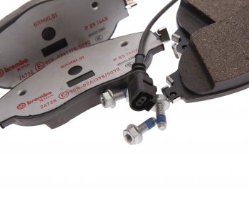 16 349 р. Колодки тормозные передние с датчиком (4шт.) BREMBO Volkswagen Passat B7 седан (2010-2015)  с доставкой в г. Керчь. Увеличить фотографию 2