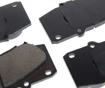 2 199 р. Колодки тормозные передние (4шт.) SANGSIN Toyota Hilux AN20,AN30  2-ой рестайлинг (2011-2016)  с доставкой в г. Керчь. Увеличить фотографию 2
