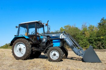 370 999 р. Погрузчик МТЗ-80,82 (ТУРС-1000) навесной (база на поддоне) с джойстиком САЛЬСК САЛЬСКСЕЛЬМАШ турс-1000-0д  с доставкой в г. Керчь. Увеличить фотографию 1