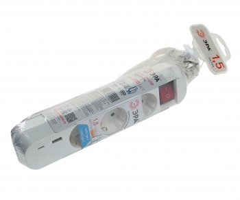 799 р. Фильтр сетевой 1.5м 10А 2200Вт 3 гнезда + 1 USB A 1 Type C с заземлением белый ЭРА ЭРА ub-3es-1,5m-usb  с доставкой в г. Керчь. Увеличить фотографию 1