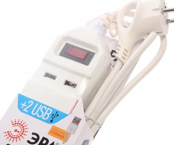 999 р. Фильтр сетевой 1.5м 10А 2200Вт 5 гнезд + 2 USB с заземлением белый ЭРА ЭРА usf-5es-1.5m-usb-w  с доставкой в г. Керчь. Увеличить фотографию 2
