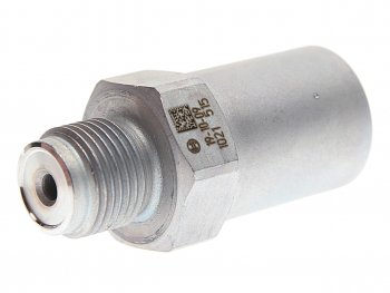 4 999 р. Клапан MAN TGA ограничения давления топлива дв.D2066 (в рампу) BOSCH BOSCH 1110010021  с доставкой в г. Керчь. Увеличить фотографию 2