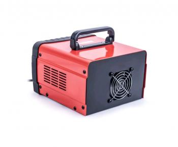 9 249 р. Устройство зарядное 12-24V 50А 20-500Ач 230V (автомат) KVAZARRUS KVAZARRUS powerbox 50i  с доставкой в г. Керчь. Увеличить фотографию 5