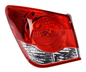 Фонарь задний CHEVROLET Cruze (09-12) левый наружный NSP NSP nsp0196829827