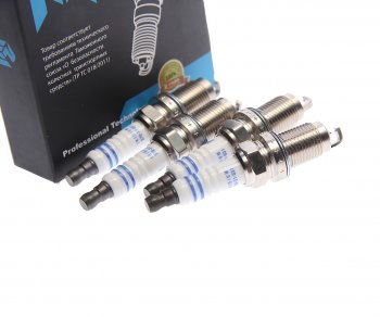 1 499 р. Свеча зажигания AUDI A3 (07-) (1.4) VW Golf (07-) (1.4),Touran (06-),Tiguan (07-) (4шт.) MEGAPOWER MEGAPOWER 370-31-080  с доставкой в г. Керчь. Увеличить фотографию 4