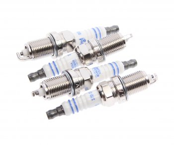 569 р. Свеча зажигания OPEL Astra H (2.0 T) BMW 7 (87-94) (M70) (4шт.) MEGAPOWER MEGAPOWER 370-31-125  с доставкой в г. Керчь. Увеличить фотографию 1