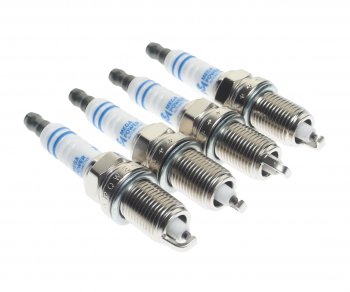 449 р. Свеча зажигания CHEVROLET Aveo (08-) (1.4) HONDA Accord (92-03) (4шт.) MEGAPOWER MEGAPOWER 370-31-105  с доставкой в г. Керчь. Увеличить фотографию 2