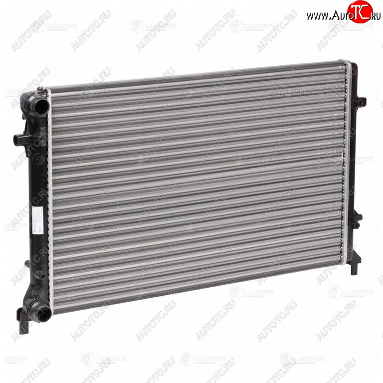 8 249 р. Радиатор VW Golf (05-12) AUDI A3 (03-12) SKODA Octavia (04-) охлаждения двигателя LUZAR LUZAR lrc18k0  с доставкой в г. Керчь