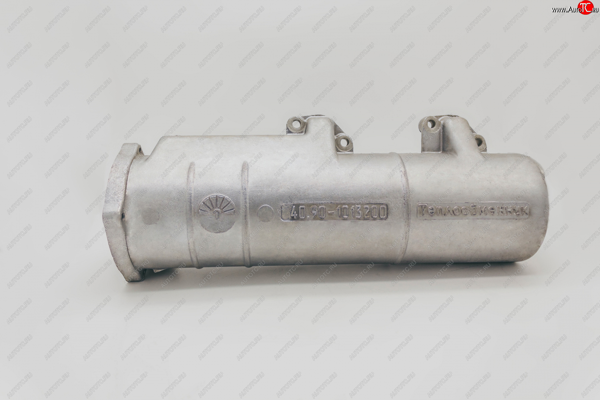 10 349 р. ТЕПЛООБМЕННИК Корпус теплообменника 40.90-1013200 и 343-1013200-30ТП для двигателя КамАЗ 40.90-1013215 КамАЗ 53215 (2000-2025)  с доставкой в г. Керчь
