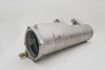 10 349 р. ТЕПЛООБМЕННИК Корпус теплообменника 40.90-1013200 и 343-1013200-30ТП для двигателя КамАЗ 40.90-1013215 КамАЗ 53215 (2000-2025)  с доставкой в г. Керчь. Увеличить фотографию 2