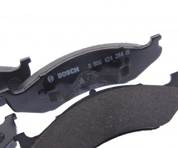 4 599 р. Колодки тормозные передние (4шт.) BOSCH Jeep Grand Cherokee WK (2004-2010)  с доставкой в г. Керчь. Увеличить фотографию 2