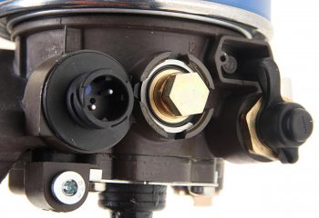 44 099 р. Осушитель воздуха DAF MERCEDES Actros (12бар.,с отопителем,с штуцером подкачки) в сборе KNORR-BREMSE KNORR-BREMSE la9034  с доставкой в г. Керчь. Увеличить фотографию 4