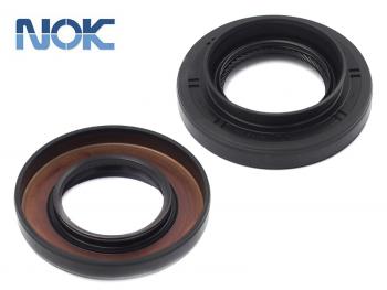Сальник привода TOYOTA WISHVOXYISISALLIONPREMIO 04- правый NOK BH6513-F0