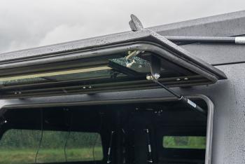 266 999 р. Кунг алюминиевый с интегрированной палаткой PINGWEI для Toyota Hilux 2015+  c-0001-1  с доставкой в г. Керчь. Увеличить фотографию 10