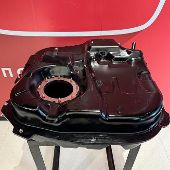 13 999 р. Топливный бак Hyundai i30 пластик (bolt-on) Пластик Y O0000388 311502L210 311502L260 31150A6050 311500L200 311500L300 31100A2210 31100A6900 31150A6900 311502H270 31150-1H270 31150 1H270 311501H270 6906003135008P 3135007 4015ZP1 280x660x620 Kia Ceed Kia Ceed SW Hyundai i30 Hyundai i30 CW Hyundai I30 Estate Hyundai Elantra 53   o0000388  с доставкой в г. Керчь. Увеличить фотографию 9
