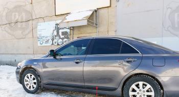 Молдинг двери передний левый Русская Артель Toyota Camry  XV40 (2006-2008) дорестайлинг (глянец под покраску)