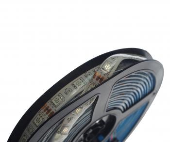 669 р. Лента светодиодная гибкая 14.4W 5м IP65 12V RGB ЭРА ЭРА ls5050 -14,4-60-12-rgb-ip65  с доставкой в г. Керчь. Увеличить фотографию 2