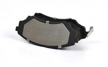 1 229 р. Колодки тормозные FORD Ranger (99-) MAZDA B2500 (99-) передние (4шт.) BSG BSG bsg30200033  с доставкой в г. Керчь. Увеличить фотографию 1