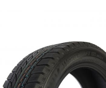 12 999 р. Покрышка KUMHO WinterCraft Ice Wi32 шип. KUMHO 23555 r17  с доставкой в г. Керчь. Увеличить фотографию 2