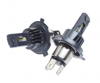 2 989 р. Лампа светодиодная 12V H4 P43t 2700lm бокс (2шт.) XENITE XENITE 1009693  с доставкой в г. Керчь. Увеличить фотографию 1