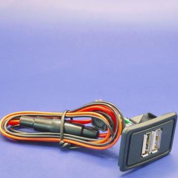 1 149 р. USB зарядное устройство для Нива 21213, 21214, 2131, 4х4 LADA 21083, 21093, 21099 АПЭЛ 2039550584201  с доставкой в г. Керчь. Увеличить фотографию 4