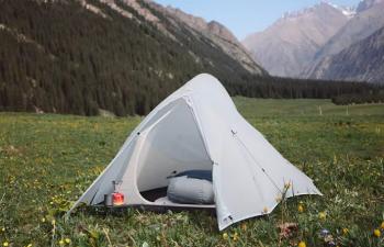 24 569 р. Палатка Naturehike Cloud Up tents UL Si 2-местная, алюминиевый каркас, серая  cnk2450ws017-g2  с доставкой в г. Керчь. Увеличить фотографию 7