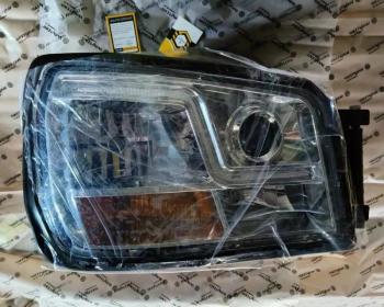 23 919 р. Фара самосвал LED правая SHACMAN X3000 WAYTEKO PREMIUM (!!!УЦЕНКА: возможен нетоварный вид!!!) WAYTEKO PREMIUM dz96189722020  с доставкой в г. Керчь. Увеличить фотографию 1