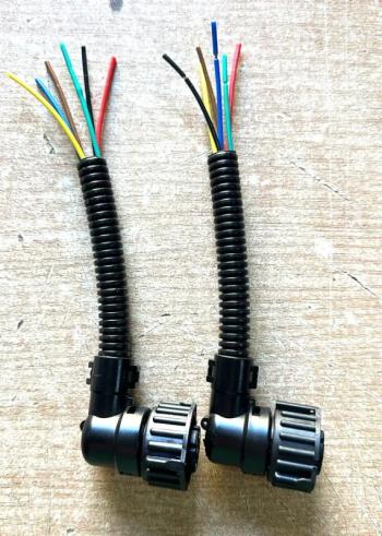 479 р. Фишка фонаря стоп сигналов J6 (разъем 6 контактов) FAW 3716015-3716020-jack  с доставкой в г. Керчь. Увеличить фотографию 1