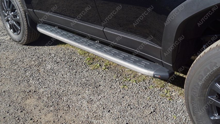 22 999 р. Пороги алюминиевые с пластиковой накладкой ТСС Тюнинг  Toyota Land Cruiser Prado  J250 (2023-2025) (карбон серые)  с доставкой в г. Керчь