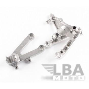 6 949 р. Подножки передние с кронштейнами для мотоцикла Honda CBR600RR 07-19  пм-00001163  с доставкой в г. Керчь. Увеличить фотографию 2